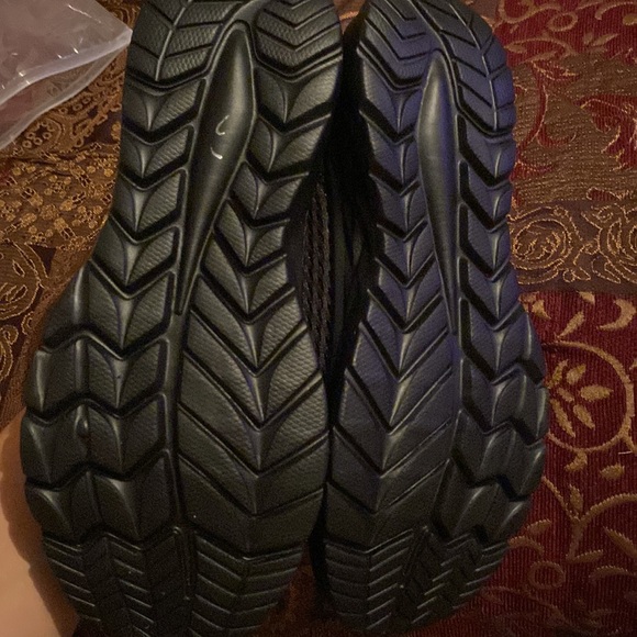 Shoes - Picture 2 of 5